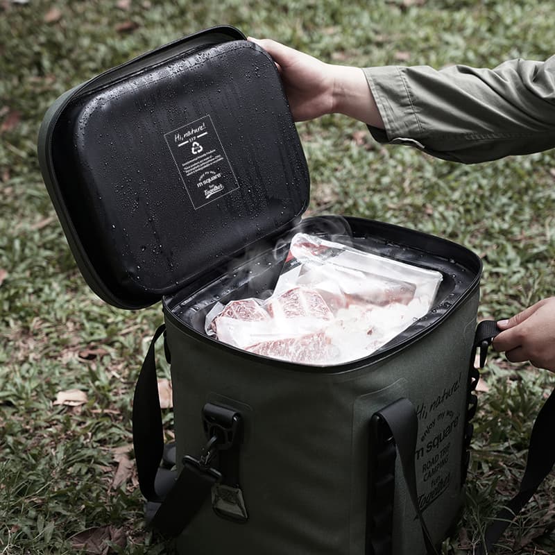 Large Capacity Cooler Bag